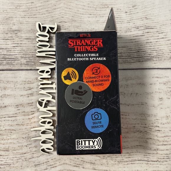 Stranger Things Nexflix Experience VIP Exclusive Bluetooth Speaker Dustin 1 - Picture 5 of 7